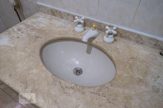 Banheiro Social de apartamento para alugar com 2 quartos, 80m² em Jardim Paulista, São Paulo