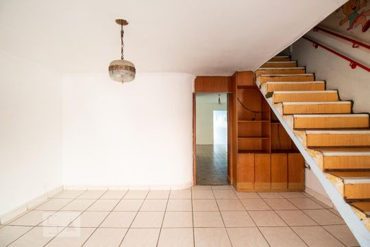 Casa à venda com 4 quartos, 300m² em Ipiranga, São Paulo