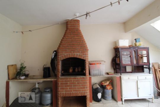 Churrasqueira de casa à venda com 3 quartos, 177m² em Osvaldo Cruz, São Caetano do Sul