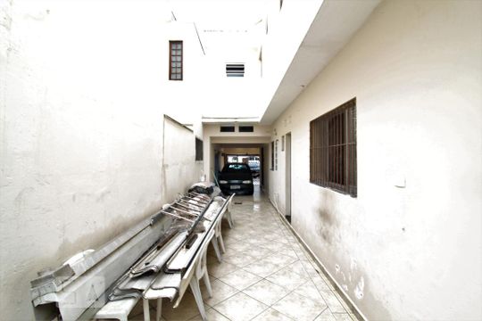 Garagem de casa à venda com 3 quartos, 177m² em Osvaldo Cruz, São Caetano do Sul