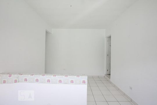 Sala de casa para alugar com 2 quartos, 60m² em Cidade Antônio Estevão de Carvalho, São Paulo