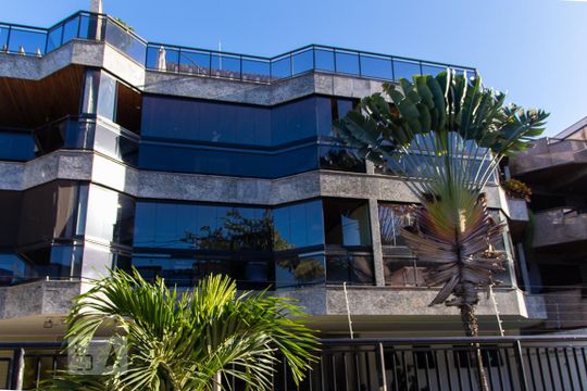 Fachada de apartamento para alugar com 4 quartos, 400m² em Recreio dos Bandeirantes, Rio de Janeiro