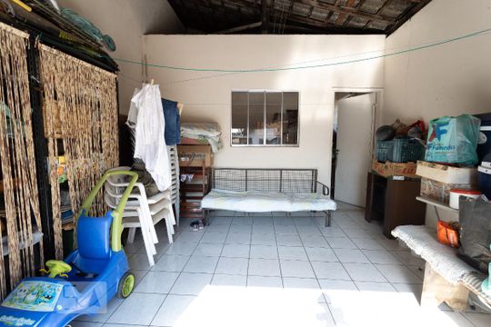 Edícula de casa à venda com 3 quartos, 300m² em Vila Graciosa, São Paulo