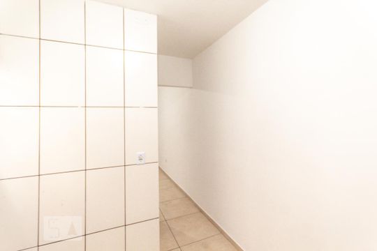 Cozinha de apartamento para alugar com 1 quarto, 40m² em Socorro, São Paulo