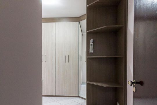 Quarto 2 de casa para alugar com 2 quartos, 102m² em Jardim Bela Vista, Guarulhos