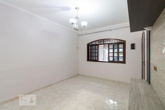 Sala de casa para alugar com 2 quartos, 102m² em Jardim Bela Vista, Guarulhos