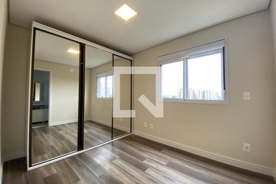 Suíte 1 de apartamento à venda com 2 quartos, 65m² em Jardim Ampliação, São Paulo