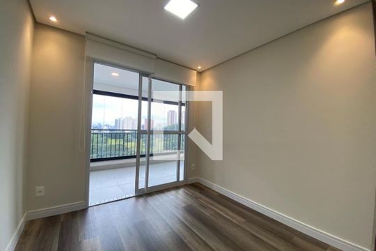 Apartamento à venda com 2 quartos, 65m² em Jardim Ampliação, São Paulo