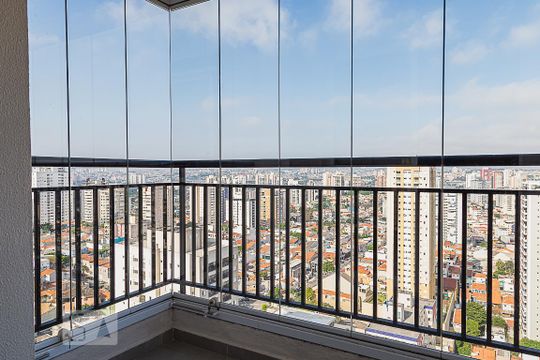 Sacada de apartamento à venda com 2 quartos, 66m² em Olímpico, São Caetano do Sul