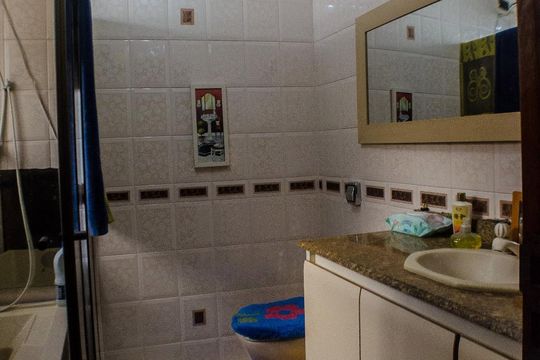 Banheiro da Suíte de casa à venda com 3 quartos, 149m² em Vila Nova Mazzei, São Paulo