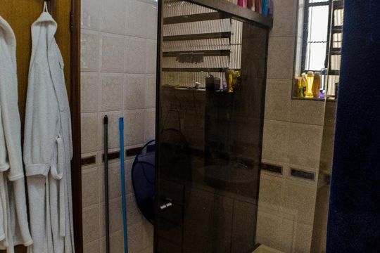 Banheiro da Suíte de casa à venda com 3 quartos, 149m² em Vila Nova Mazzei, São Paulo
