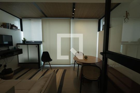 Sala de kitnet/studio à venda com 1 quarto, 30m² em Vila Mariana, São Paulo