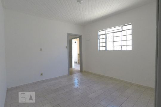 Casa para alugar com 1 quarto, 70m² em Vila Guarani (zona Sul), São Paulo
