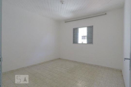 Quarto de casa para alugar com 1 quarto, 70m² em Vila Guarani (zona Sul), São Paulo
