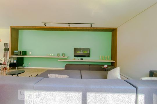 Sala deJogos de kitnet/studio para alugar com 1 quarto, 20m² em Brás, São Paulo