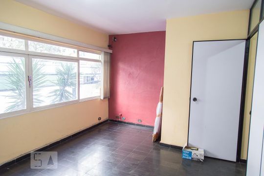 Casa para alugar com 6 quartos, 330m² em Vila Gomes Cardim, São Paulo