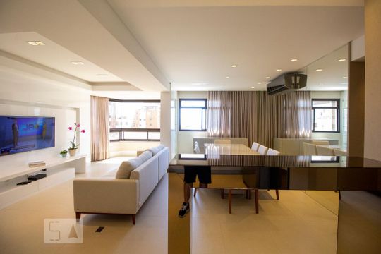Sala de apartamento para alugar com 4 quartos, 170m² em Centro, Florianópolis