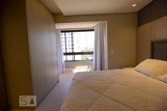 Quarto 2 - Suíte de apartamento para alugar com 4 quartos, 170m² em Centro, Florianópolis