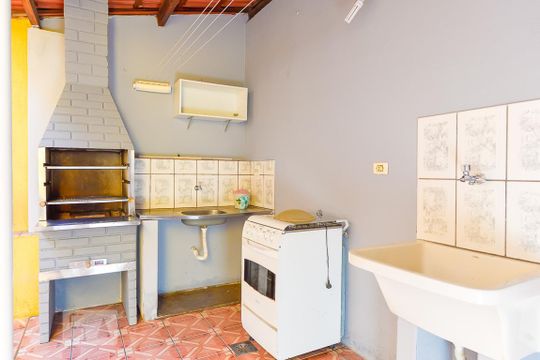 Churrasqueira de casa à venda com 3 quartos, 106m² em Vila Iapi, Campinas