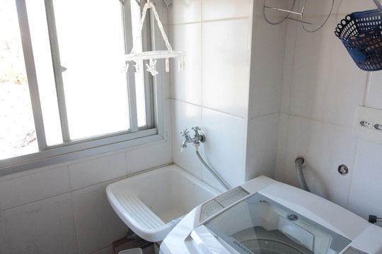 Área de serviço de apartamento para alugar com 2 quartos, 115m² em Anhangabaú, Jundiaí