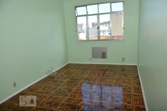 Quarto 1 de apartamento à venda com 4 quartos, 136m² em Jardim Guanabara, Rio de Janeiro