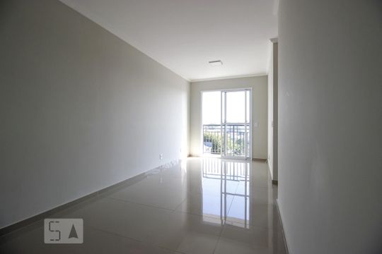 Sala de apartamento para alugar com 2 quartos, 50m² em Jardim Limoeiro, São Paulo