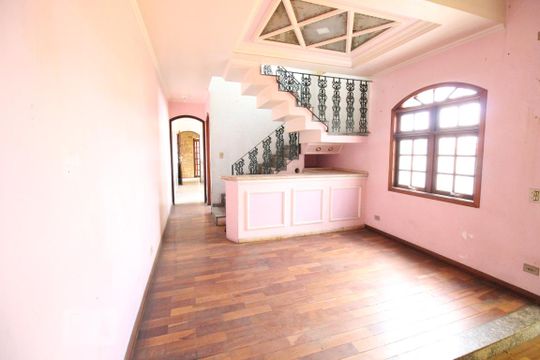 Casa à venda com 3 quartos, 200m² em Vila Libanesa, São Paulo