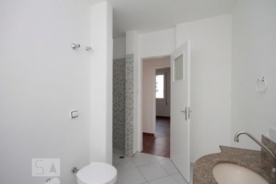 Banheiro de apartamento para alugar com 3 quartos, 153m² em Santa Cecilia, São Paulo