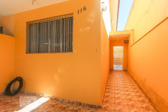 Entrada de kitnet/studio para alugar com 1 quarto, 15m² em Vila Gomes, São Paulo