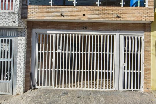 Fachada da Casa de casa para alugar com 2 quartos, 40m² em Jardim Ibirapuera, São Paulo