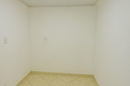 Quarto 02 de casa para alugar com 2 quartos, 40m² em Jardim Ibirapuera, São Paulo