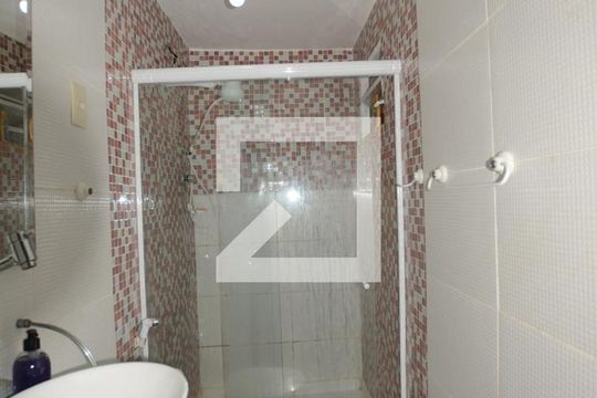 Banheiro da Suite 1 de apartamento à venda com 3 quartos, 110m² em Vista Alegre, Rio de Janeiro