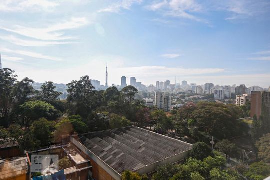 Vista da Varanda de kitnet/studio à venda com 2 quartos, 58m² em Sumarezinho, São Paulo