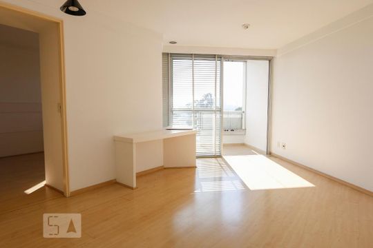 Kitnet/Studio à venda com 2 quartos, 58m² em Sumarezinho, São Paulo