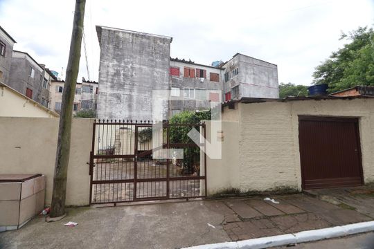 Fachada de apartamento à venda com 1 quarto, 34m² em Guajuviras, Canoas
