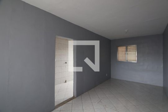 Apartamento à venda com 1 quarto, 34m² em Guajuviras, Canoas