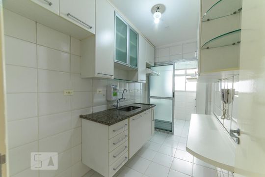 Cozinha de apartamento à venda com 3 quartos, 60m² em Fundação, São Caetano do Sul