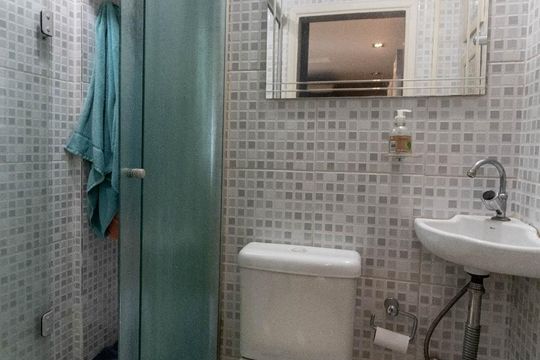 Lavabo/Banheiro de apartamento para alugar com 1 quarto, 52m² em Vila Olímpia, São Paulo