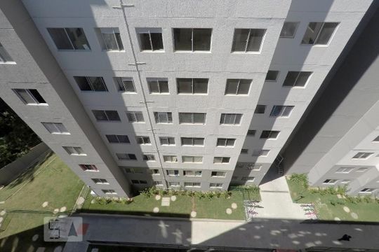 Vista Quarto 2 de apartamento para alugar com 2 quartos, 40m² em Jardim São Savério, São Paulo