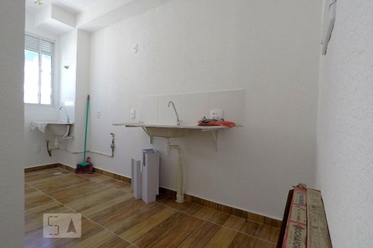 Cozinha de apartamento para alugar com 2 quartos, 40m² em Jardim São Savério, São Paulo