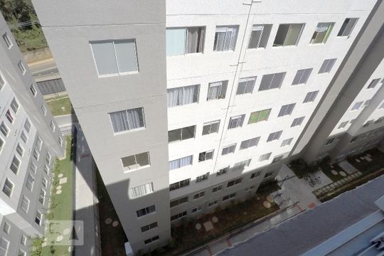 Vista Quarto 1 de apartamento para alugar com 2 quartos, 40m² em Jardim São Savério, São Paulo