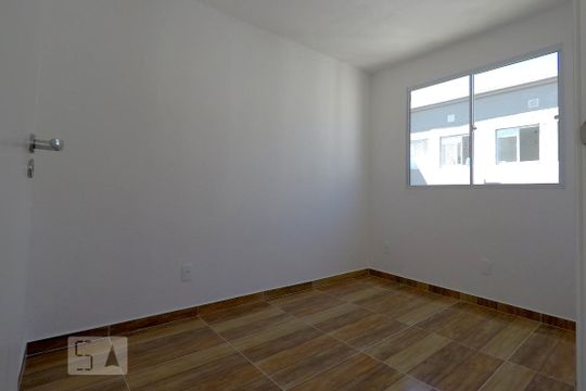 Quarto 2 de apartamento para alugar com 2 quartos, 40m² em Jardim São Savério, São Paulo
