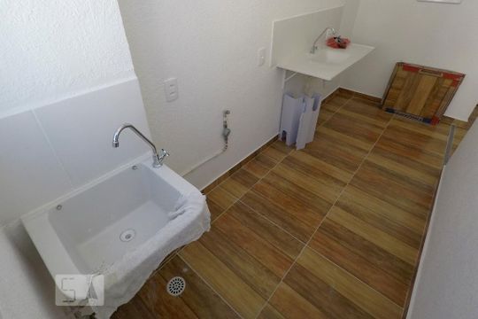 Área de Serviço de apartamento para alugar com 2 quartos, 40m² em Jardim São Savério, São Paulo