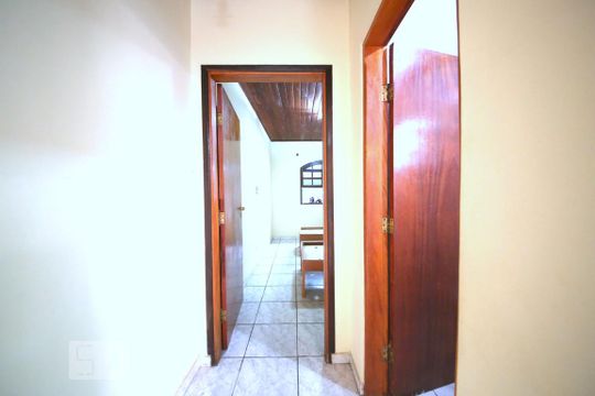 Sala de casa à venda com 2 quartos, 150m² em Campininha, São Paulo