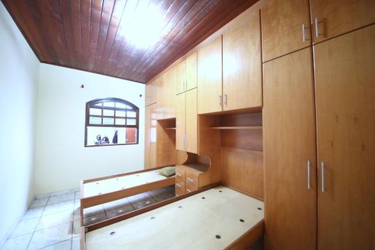 Quarto de casa à venda com 2 quartos, 150m² em Campininha, São Paulo