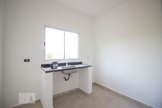 Cozinha de casa para alugar com 2 quartos, 70m² em Chácaras Santa Martha, Várzea Paulista