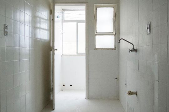 Cozinha de apartamento à venda com 1 quarto, 42m² em Tristeza, Porto Alegre