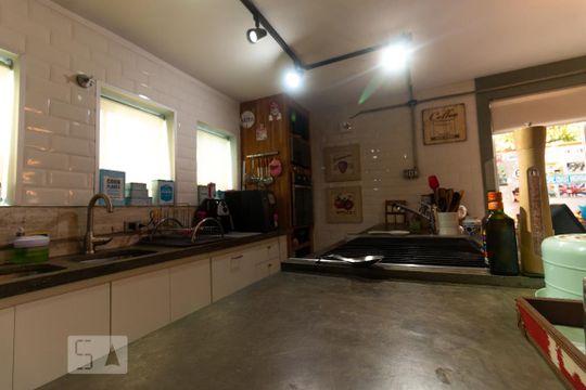 Cozinha de casa à venda com 3 quartos, 220m² em Indianópolis, São Paulo
