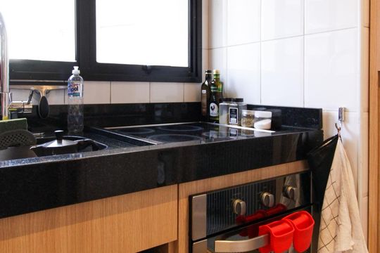 Cozinha de apartamento para alugar com 2 quartos, 82m² em Vila Olímpia, São Paulo