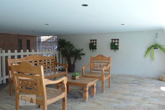 Piscina de apartamento à venda com 2 quartos, 90m² em Icaraí, Niterói